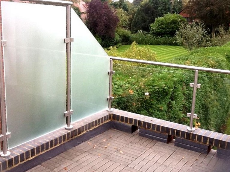31+ Stunning Privacy Screen Design for Modern Home