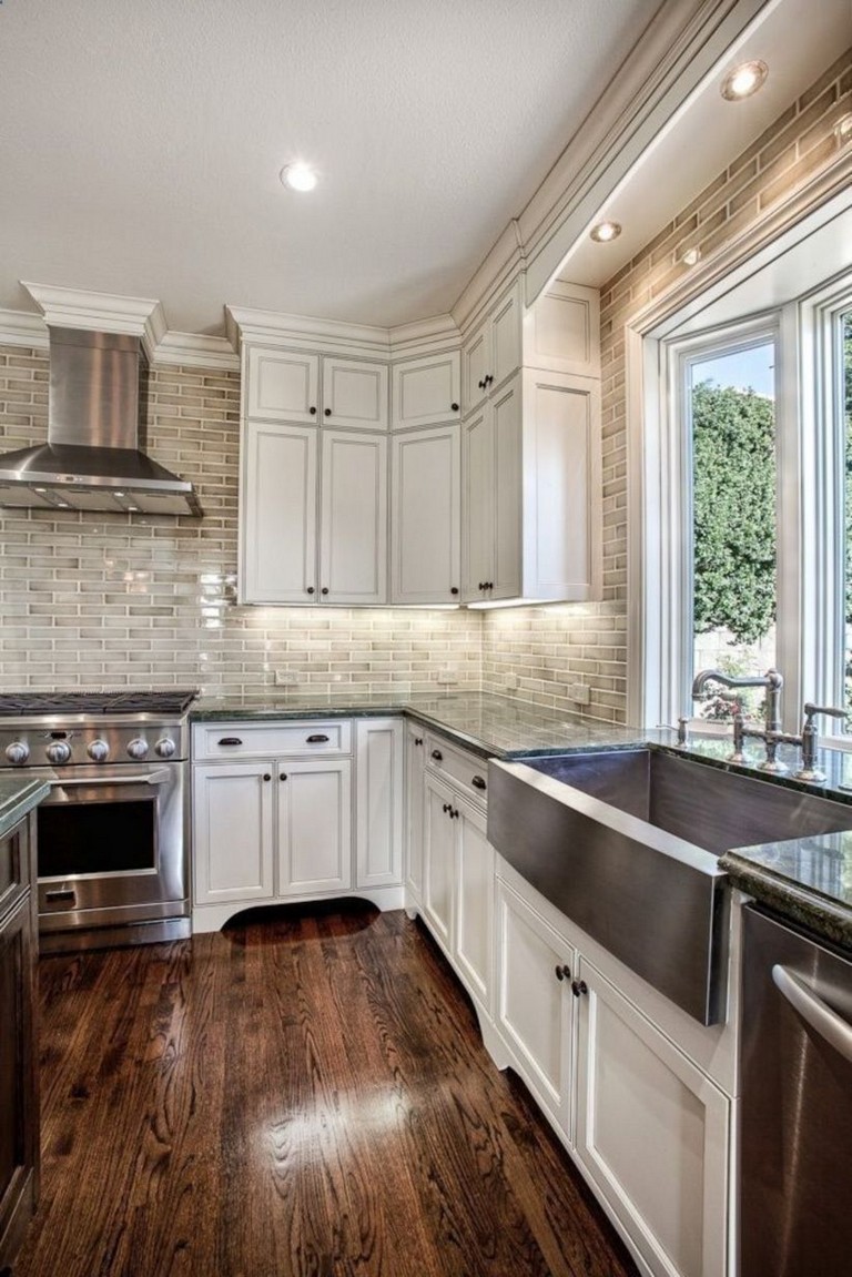 32 Inspired Black And White Subway Tiles Kitchen Design